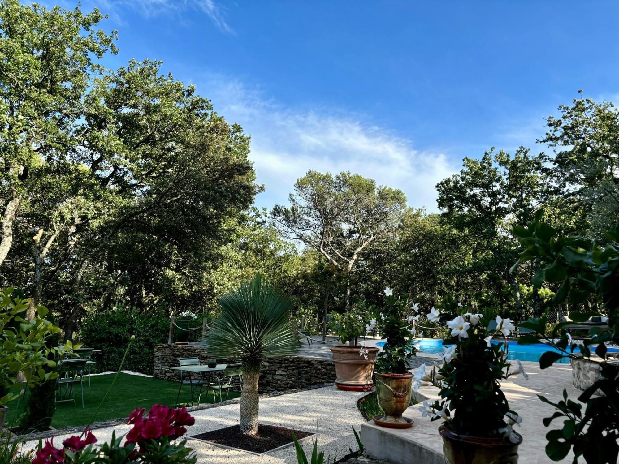 Maison Terre De Lune Mondragon Bagian luar foto